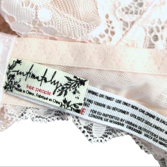 Intimately, Free People - Lace Halter Back Closure Light Pink - Small - Picture 5 of 7